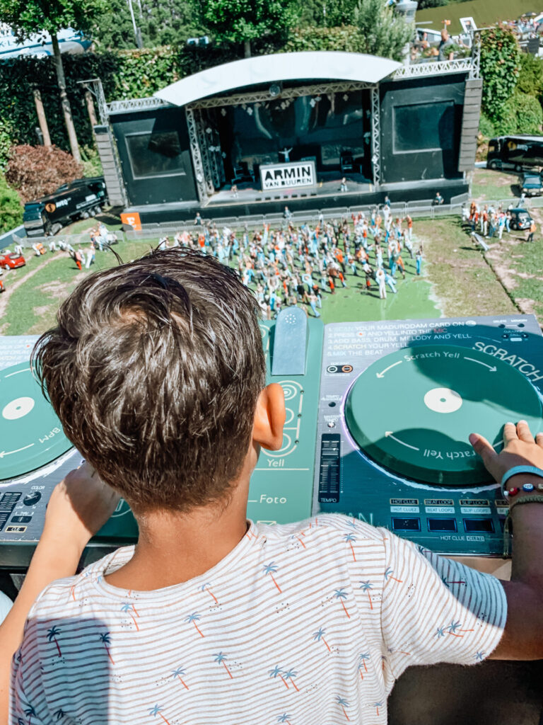 DJ Booth in Madurodam