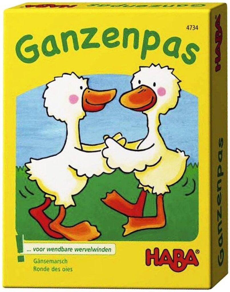 Spelletje Ganzenpas is een tof kado voor jongens van drie jaar. 