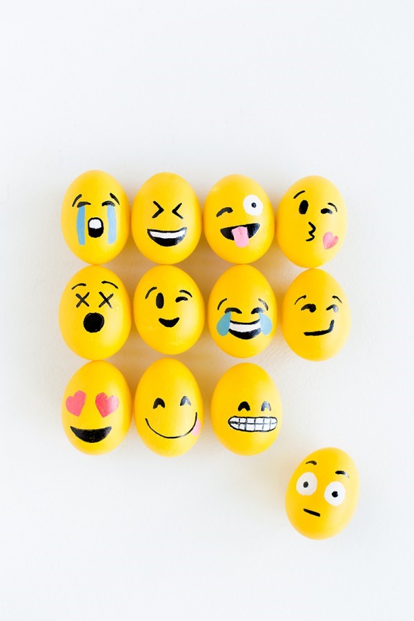 Emoji eieren versieren met de kids! 