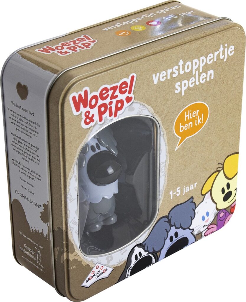 Verstoppertje spelen is een heel leuk cadeau voor jongens van 1 jaar